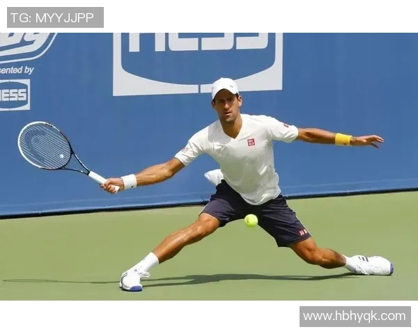 重庆网球队技术揭秘:网球巨献背后的训练与策略分析 重庆网球队技术揭秘:网球巨献背后的训练与策略分析